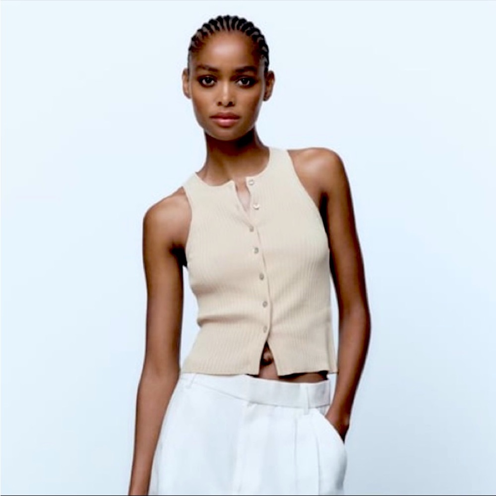 NWT Zara Buttoned Knit Top: Sand